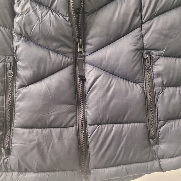 Black vest - Picture 6 of 10